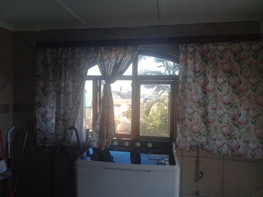 4 Bedroom Property for Sale in Aston Bay Eastern Cape